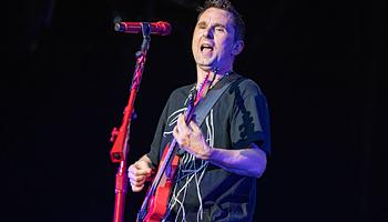 Egy AI-asszisztens miatt változtatta meg közösségimédia-nevét a Muse