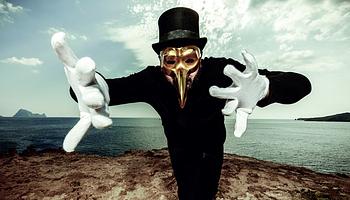 Claptone új albummal tér vissza: májusban érkezik a „Wanderer”