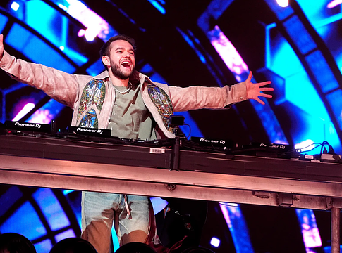 Zedd és Illenium fellépése a Fülöp-szigetek legnagyobb EDM fesztiválján