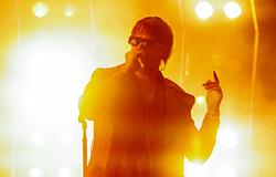 The Strokes: itt a slow-burning new single, a Falling Out Of Love
