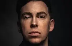 Hardwell, Maddix és Villain új rave-himnusza felrobbantja a nyarat