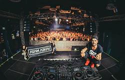 Elegem lett a megfelelésből – Adam Ajkay brutálisan őszinte évértékelése