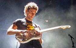 Albert Hammond Jr: ezért csúszik a The Strokes Reality Awaits albuma