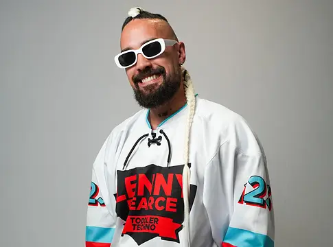 Disney és toddler techno: Lenny Pearce ovis rave-jei új szintre lépnek