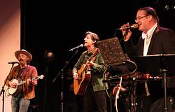 Mike Patton és az Avett Brothers nagy nyitása: Faith No More- és Mr Bungle-dalok is előkerültek