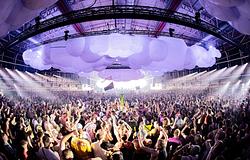 Több mint 300 fellépővel érkezik a Parookaville 2026