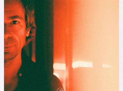 Digitálisan is megjelent D’Julz kísérletező albuma, a JV