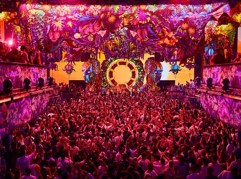 Az elrow visszatér Ibizára: szombat esték új dimenzióban az UNVRS klubban