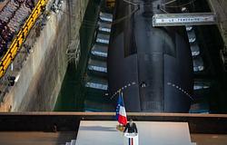 Justice-dallal kísért nukleáris üzenet: Macron posztja vitát indított a közösségi médiában