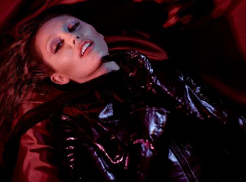 Miley Cyrus: a művészet nem verseny, hanem közösség