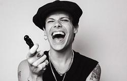 Új fejezet Yungblud életében: érkezik az „Idols: Part II”