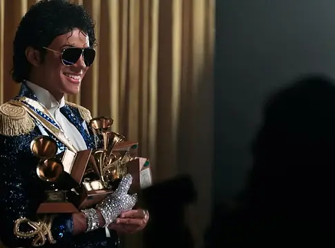 Rekordtempóban tarol a Michael: már 430 millió dollár fölött jár a Jackson-biopic
