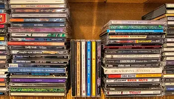 CD-k újra képben az USA-ban – erős félév, de tartós trend lesz belőle?