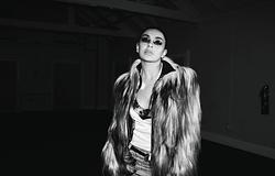 Charli XCX új száma, az SS26: párizsi kifutó, 'straight to hell'