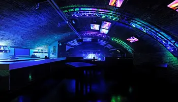 Újabb öt évre védelmet kapott a londoni Heaven