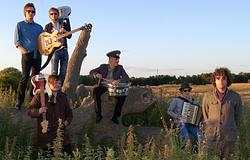 Tragikus körülmények között elhunyt Andrew Ure, a The Ray Summers frontembere