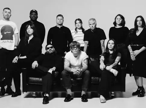 Új vezetők és előléptetések a zeneiparban: átalakuló menedzsmentek világszerte