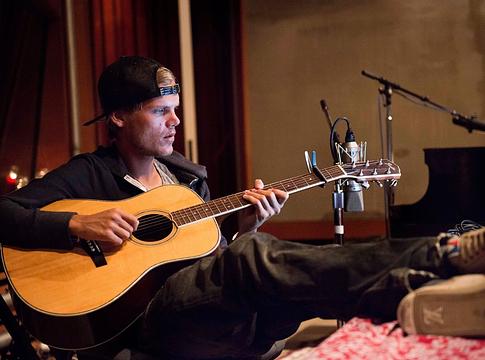 Avicii örökségének lezárása: érkezik a Stories on Stories utolsó epizódja