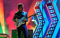 Albert Hammond Jr: háromszor is újrakezdték a The Strokes Angles albumát