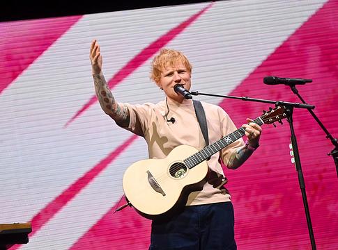 Hat dolgozó sérült meg Ed Sheeran detroiti koncertje után