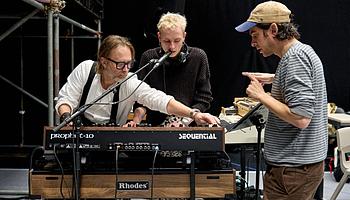 Thom Yorke Hamlet Hail To The Thief-je Londonban nyit a Barbicanban