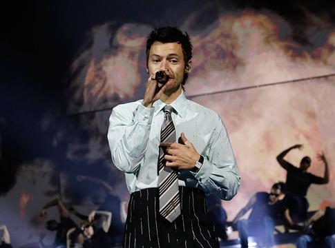 A Wembley enyhít a szabályokon a Harry Styles-koncertek előtt a rendkívüli hőség miatt
