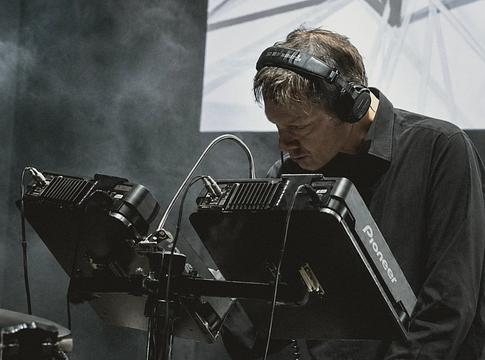 William Orbit öröksége: az ambient úttörő, aki örökre megváltoztatta a popzene hangzását