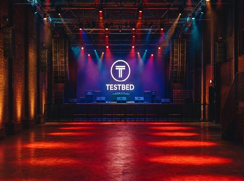 Újranyit a megújított TESTBED Leeds – nagyobb tér, 360 fokos DJ-színpad, fesztiválhangzás