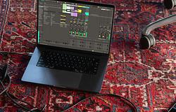 Nyilvános bétában az Ableton Live 12.4
