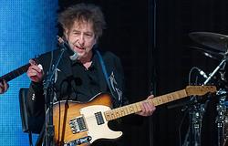 Változik Bob Dylan turnézenekara