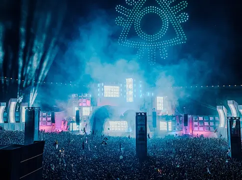 Four Tet teljes Boomtown-szettje felkerült a netre