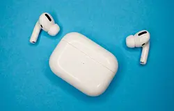 Újraindított csoportos per az Apple ellen az AirPods Pro 1 hanghibái miatt
