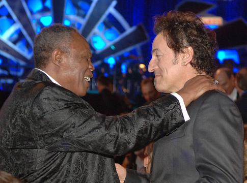 Bruce Springsteen megható megemlékezése Sam Moore-ról, a soul zene legendájáról