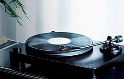 Bemutatkozott az Audio-Technica AT-LP7X lemezjátszó a CES 2026-on