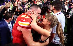 Taylor Swift és Travis Kelce esküvőjén Stevie Nicks és Paul McCartney is fellépett