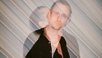 Curses lezárja a Next Wave Acid Punx TROIS sorozatot, megérkezett a Crown of Ruin