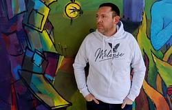 MYRDDIN: a francia Indie-Dance varázsló, aki fényt és sötétséget egyensúlyoz a zenében