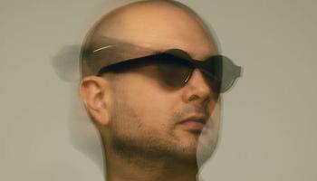 VICTOR Ruiz új száma, az Alone jelzi az irányváltást a készülő VICTOR album felé