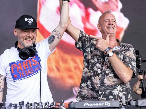 Fatboy Slim meglepetésvendégekkel ünnepelte Brightonban a Big Beach Boutique 7-et