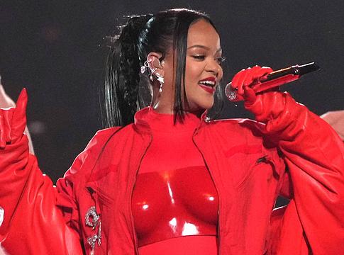 Rihanna visszatér 2026-ban – új dátumok, régi ígéretek