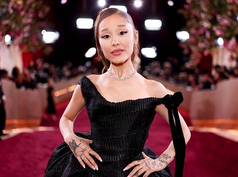 Ariana Grande-hasonmás megosztotta az énekesnő biztató üzenetét: „Gyönyörű vagy, önmagadként”