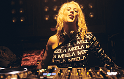 DJane Meela: a groove-os energiák nagykövete