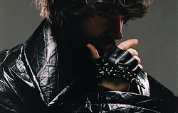 Madeon Sam Gellaitry-val hozta ki a Red Jacketet az album előtt