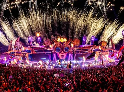 12 napra beköltözhetnek az EDC Las Vegas kempingezői