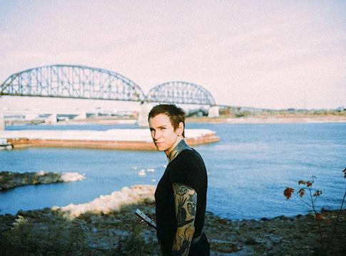 Családon belüli erőszakkal vádolták meg Laura Jane Grace-t – felesége közösségi médián keresztül szólalt meg