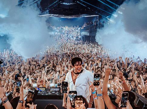 John Summit korábban fejezte be Buenos Aires-i szettjét