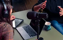 Spotify zöld pipát ad a podcasteknek, és törli az engedély nélküli AI‑hangutánzatokat